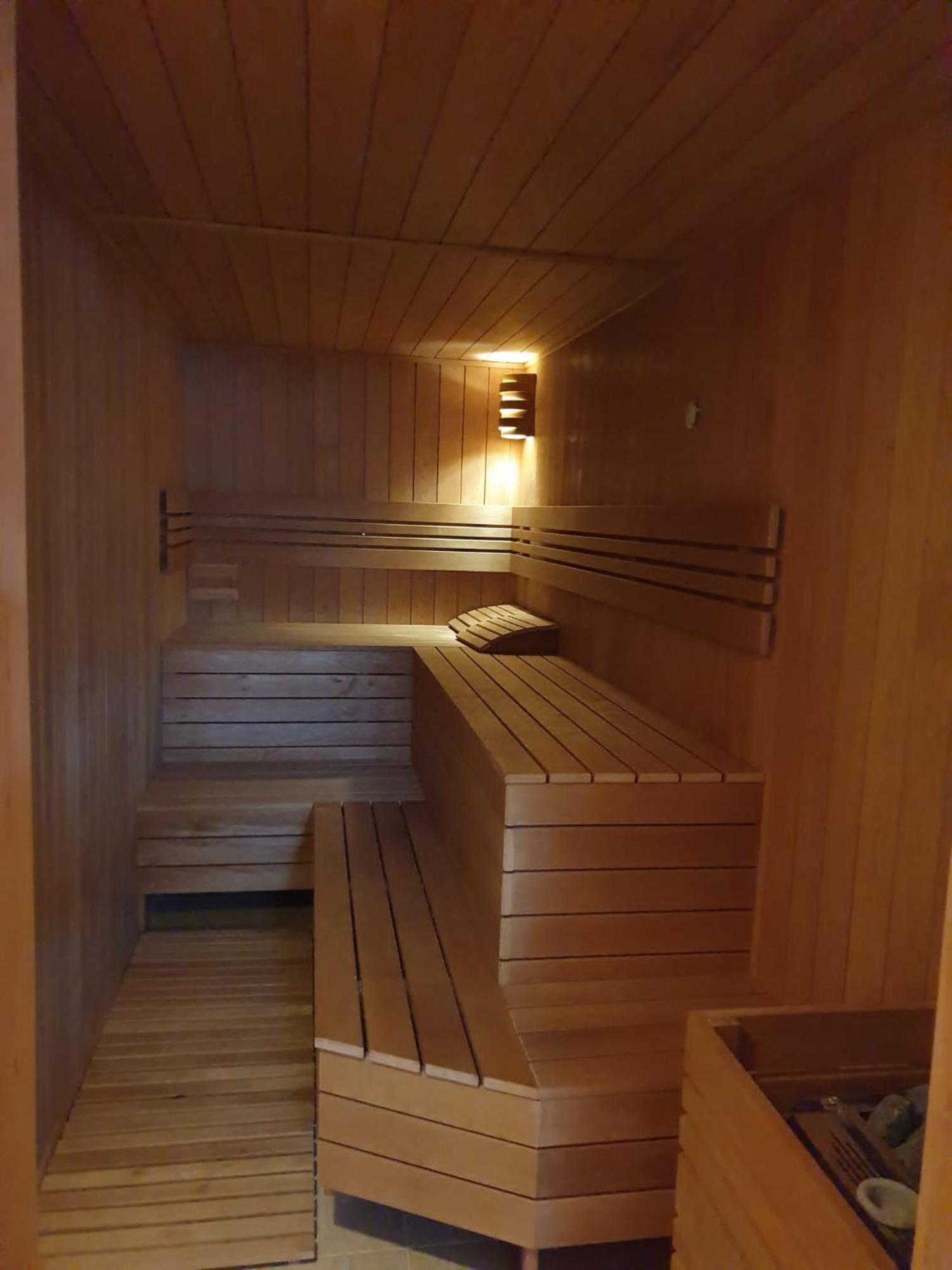 Apartmany In Veritas 米库洛夫 外观 照片